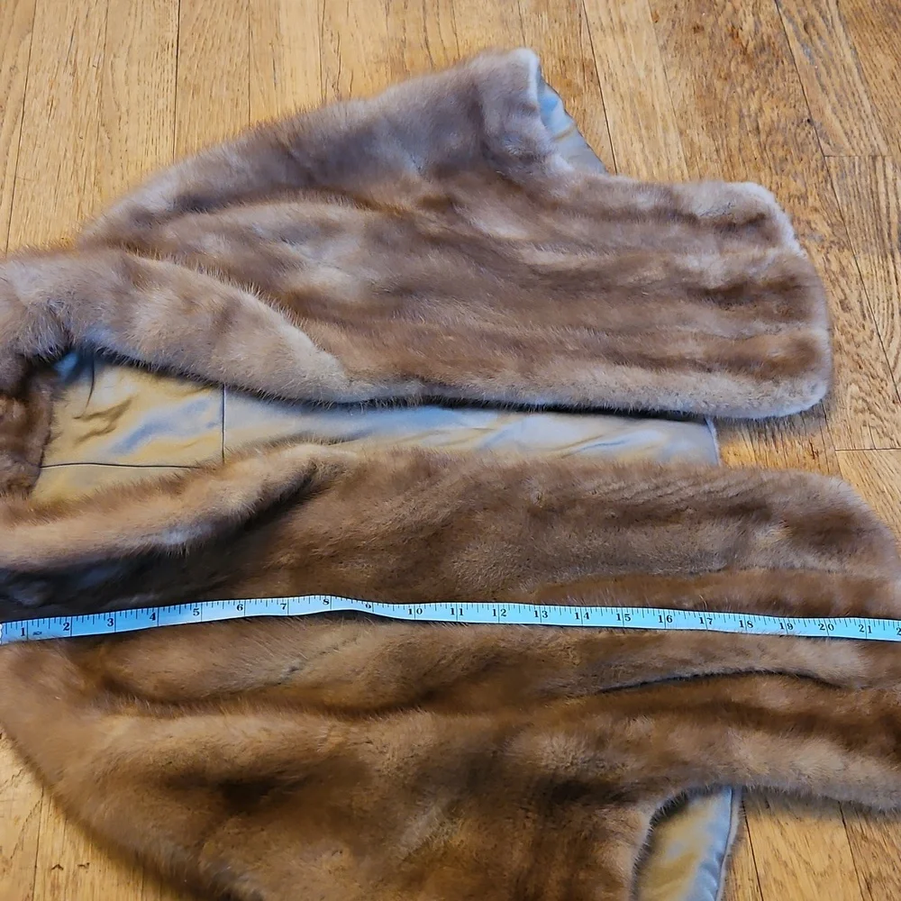 Vintage real mink cape with pockets S/M